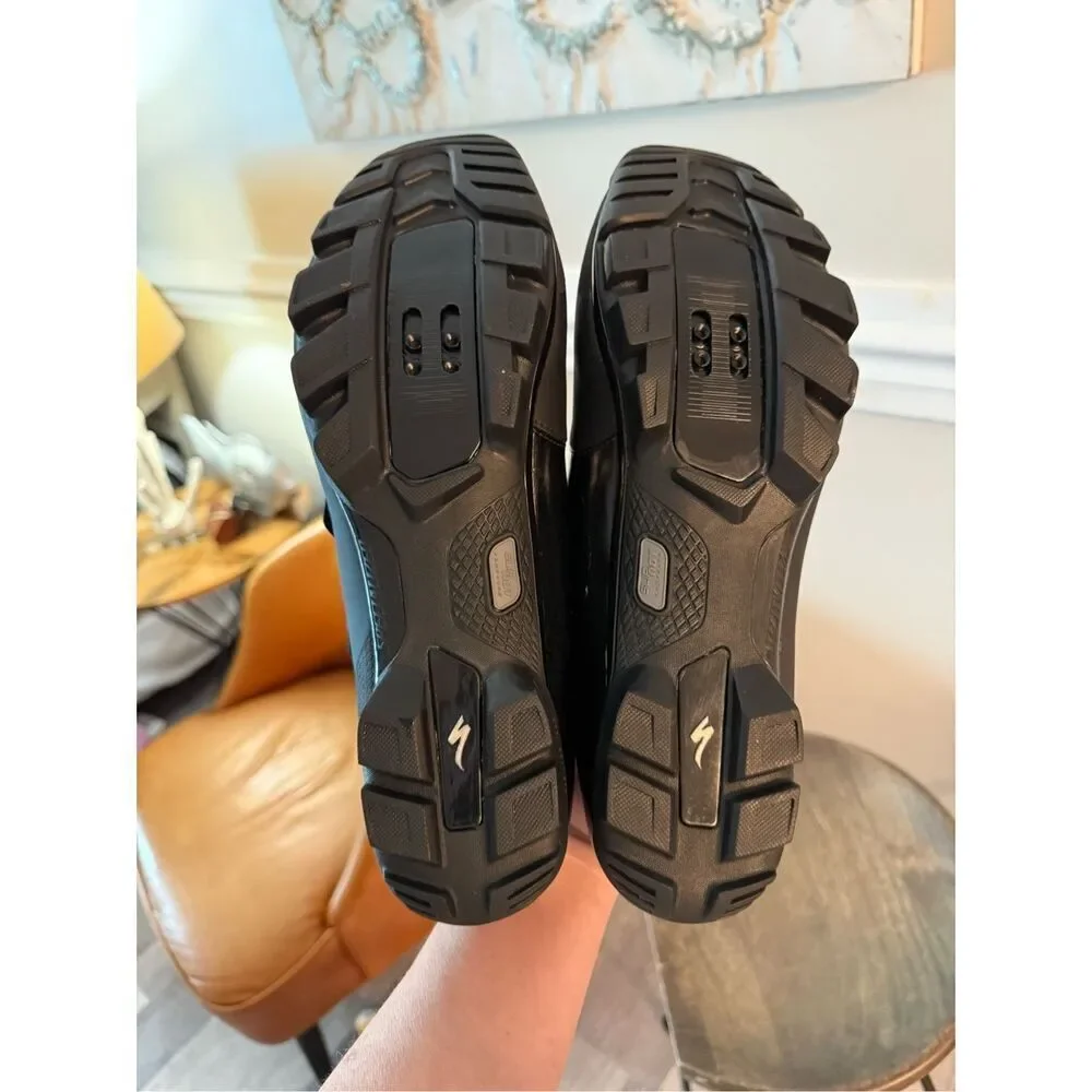 Specialized Sport Mountain Biking Shoes sz 13 NWOT